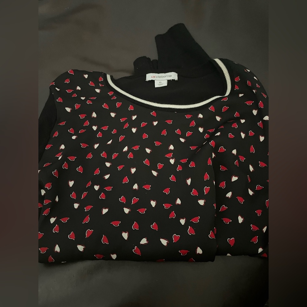 Red & white hearts printed on satiny top.